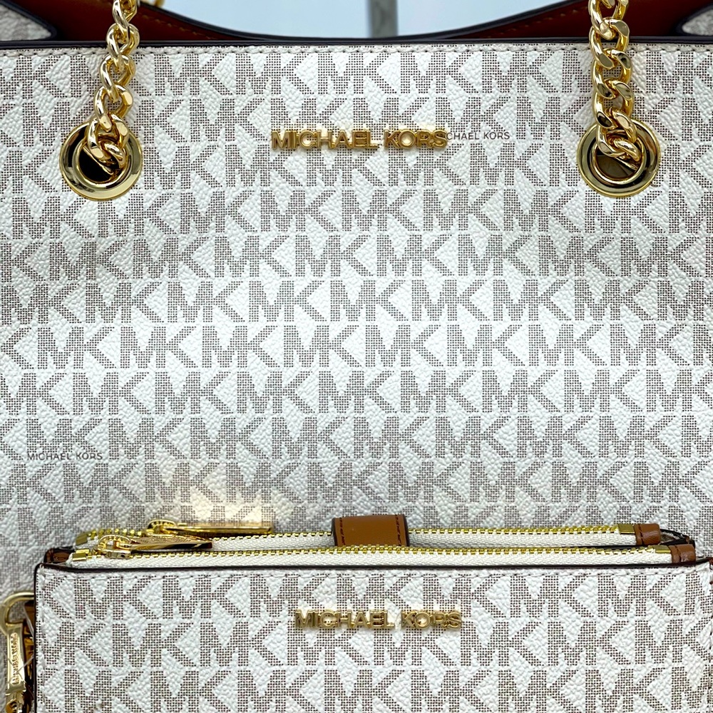 Michael Kors Teagen Bag & Double Zip Wallet - Picture 5 of 16